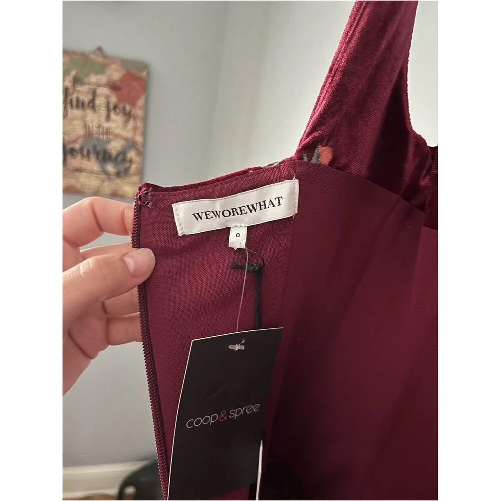 WeWoreWhat Embroidered Corset Peplum Burgundy Velvet Mini Dress Size 0 NWT